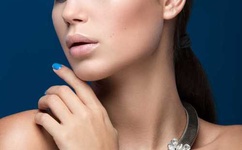 乱码卡一卡二新区网站